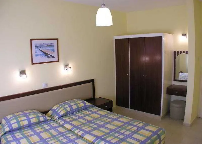 Sunrise Gardens Hotel Protaras