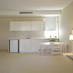 Sunrise Gardens Πρωταράς