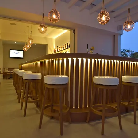 Ξενοδοχείο Sunrise Gardens 4*