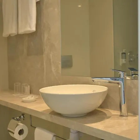 Hotel Sunrise Gardens