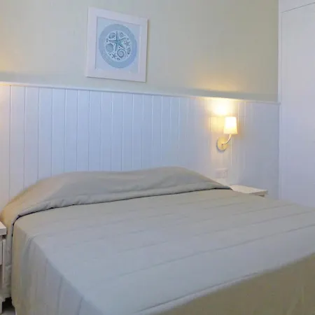 Sunrise Gardens Hotel