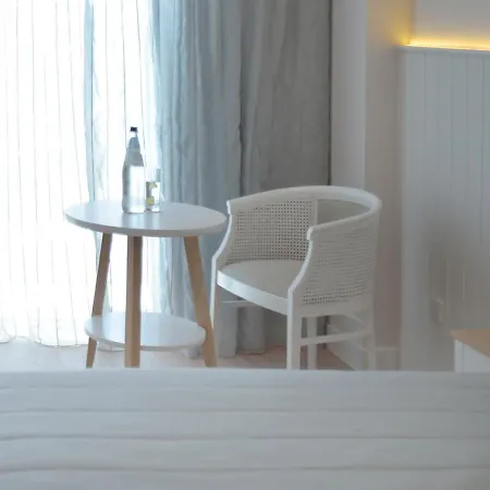 Sunrise Gardens Hotel 4*