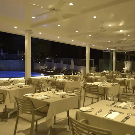 Sunrise Gardens Hotel 4*