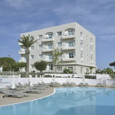 Hotel Sunrise Gardens 4*