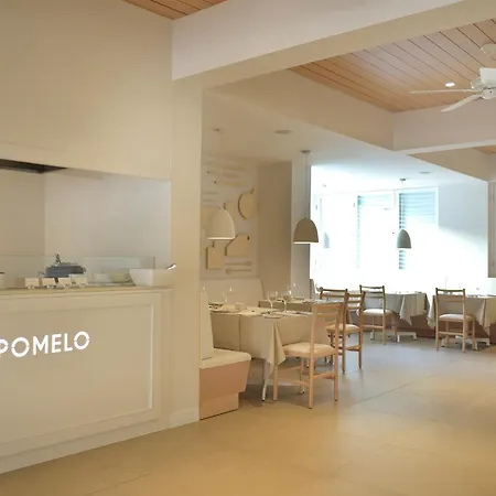 Sunrise Gardens Hotel