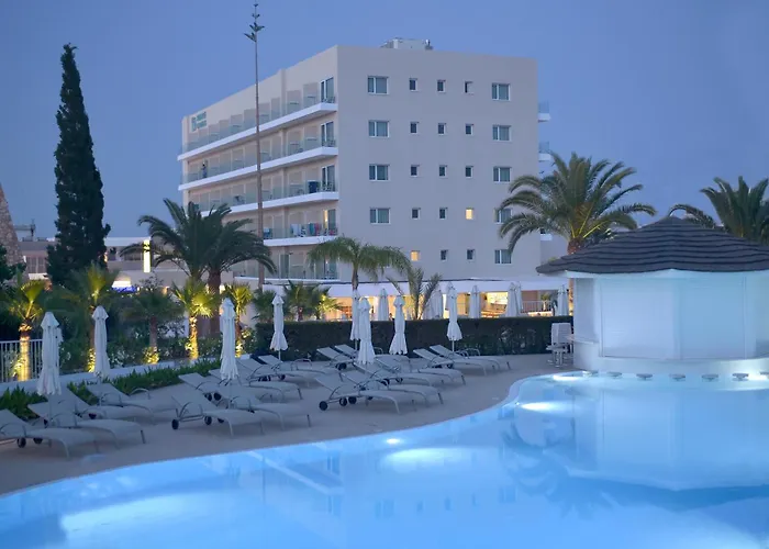 Hotel Sunrise Gardens 4*