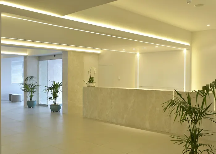 Sunrise Gardens فندق بروتاراس