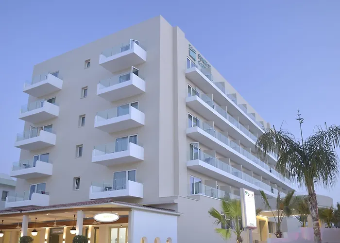 Sunrise Gardens 4* بروتاراس