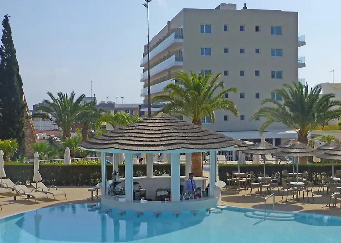 Sunrise Gardens بروتاراس