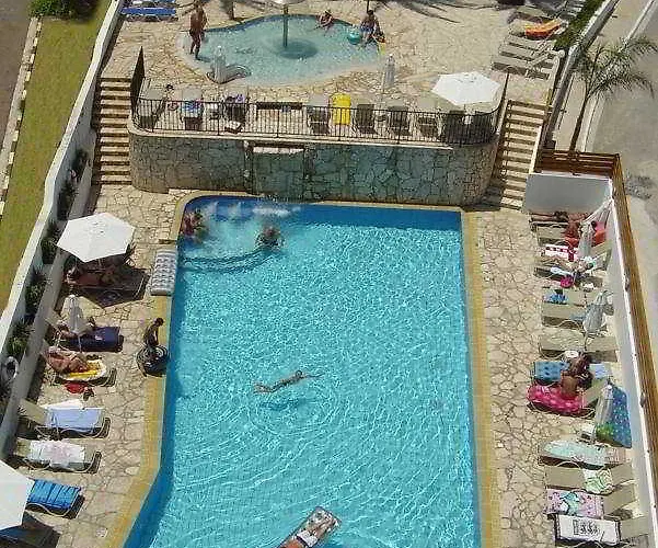 فندق Sunrise Gardens 4*